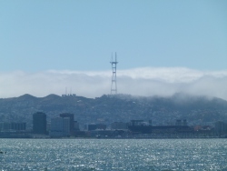p2370885